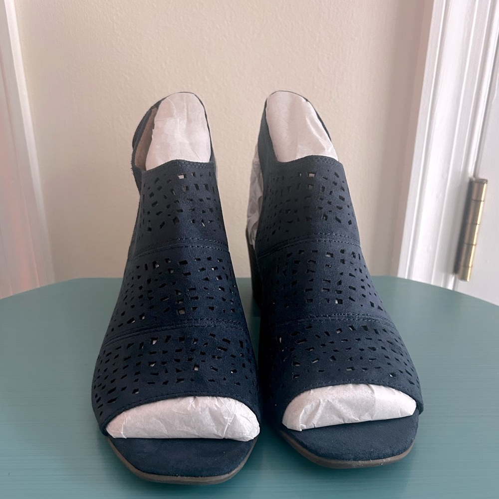 Sonoma, Aussie, Blue suede peep toe sandal/booties